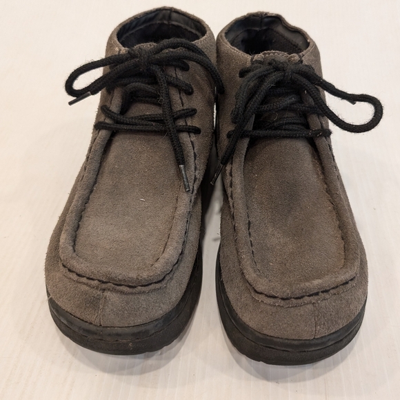 Vintage 90s Y2K CANDIES Wallabee gray suede chunky platform chukka booties - Picture 2 of 10
